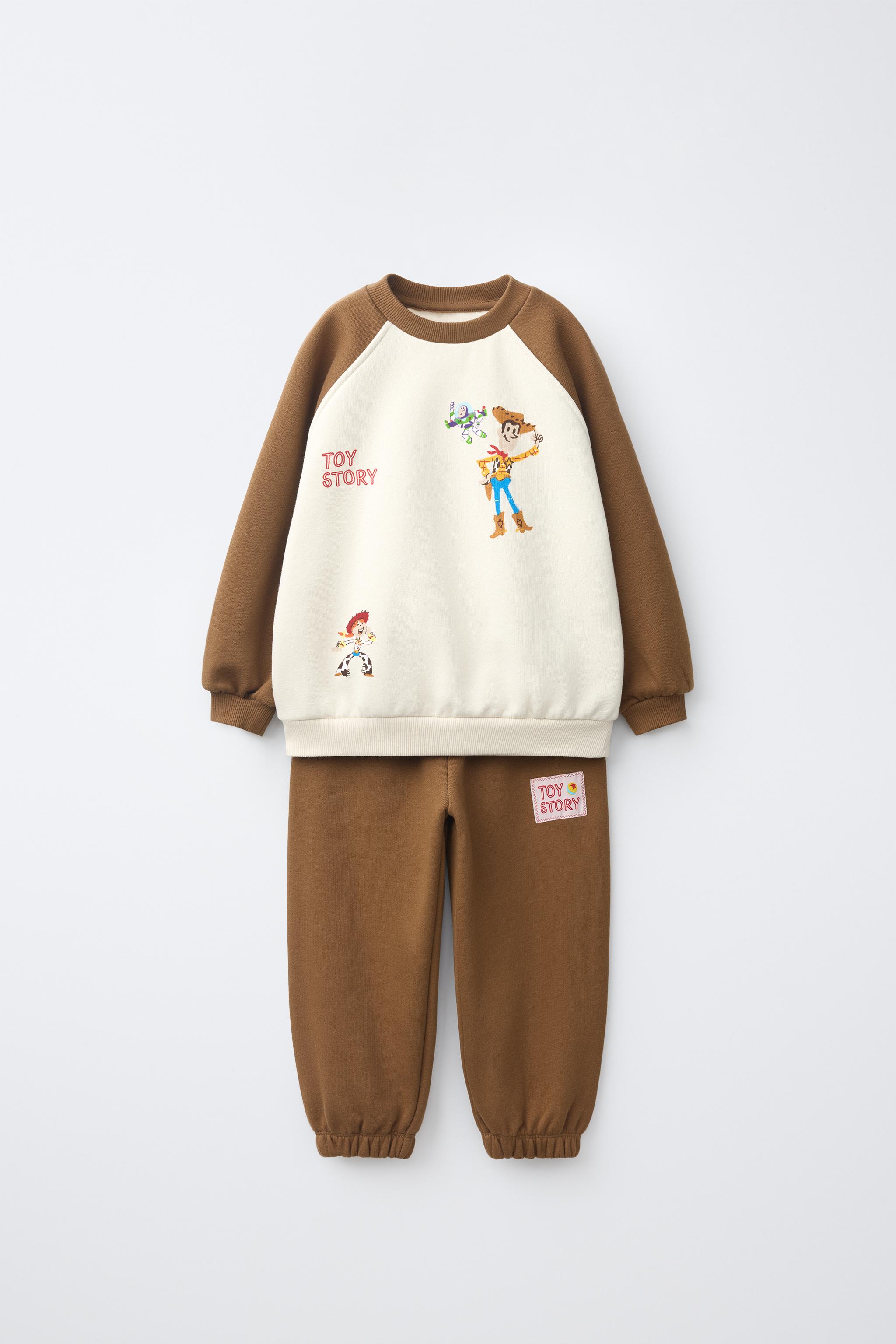 TOY STORY © DISNEY PIXAR SWEATSHIRT AND JOGGER PANTS SET